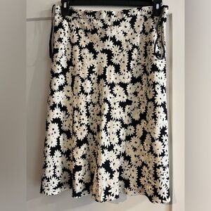 Liz Claiborne Y2K Black and White Floral Silk Skirt (8)